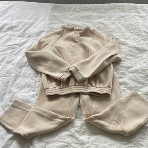 Leze the label athena and kendal set